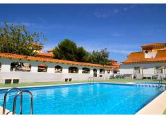 Nice corner townhouse duplex with 3 bedrooms