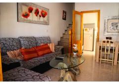 Nice corner townhouse duplex with 3 bedrooms