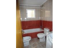 Nice flat with 2 bedrooms, clear views and swimming-pool