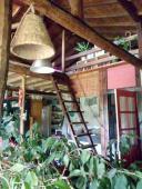 Semi-detached , partially renovated cottage, with garden and bodegas
