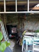 Semi-detached , partially renovated cottage, with garden and bodegas