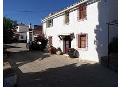 COMFORTABLE AND REFURBISHED 4 BEDROOM FINCA WITH COSY PATIO AND POOL PLUS A GARDEN.