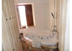COMFORTABLE AND REFURBISHED 4 BEDROOM FINCA WITH COSY PATIO AND POOL PLUS A GARDEN.