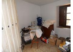 COMFORTABLE AND REFURBISHED 4 BEDROOM FINCA WITH COSY PATIO AND POOL PLUS A GARDEN.