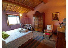 Beautiful farmhouse in the hills, Tuscany
