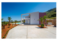 Newly built detached villa with private pool