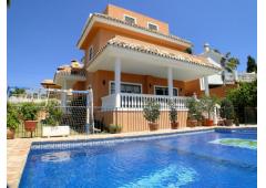 villa in front of puerto banus(marbella)