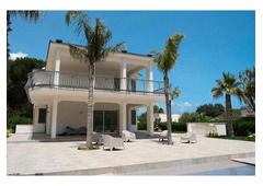 Wonderful Villa With Pool