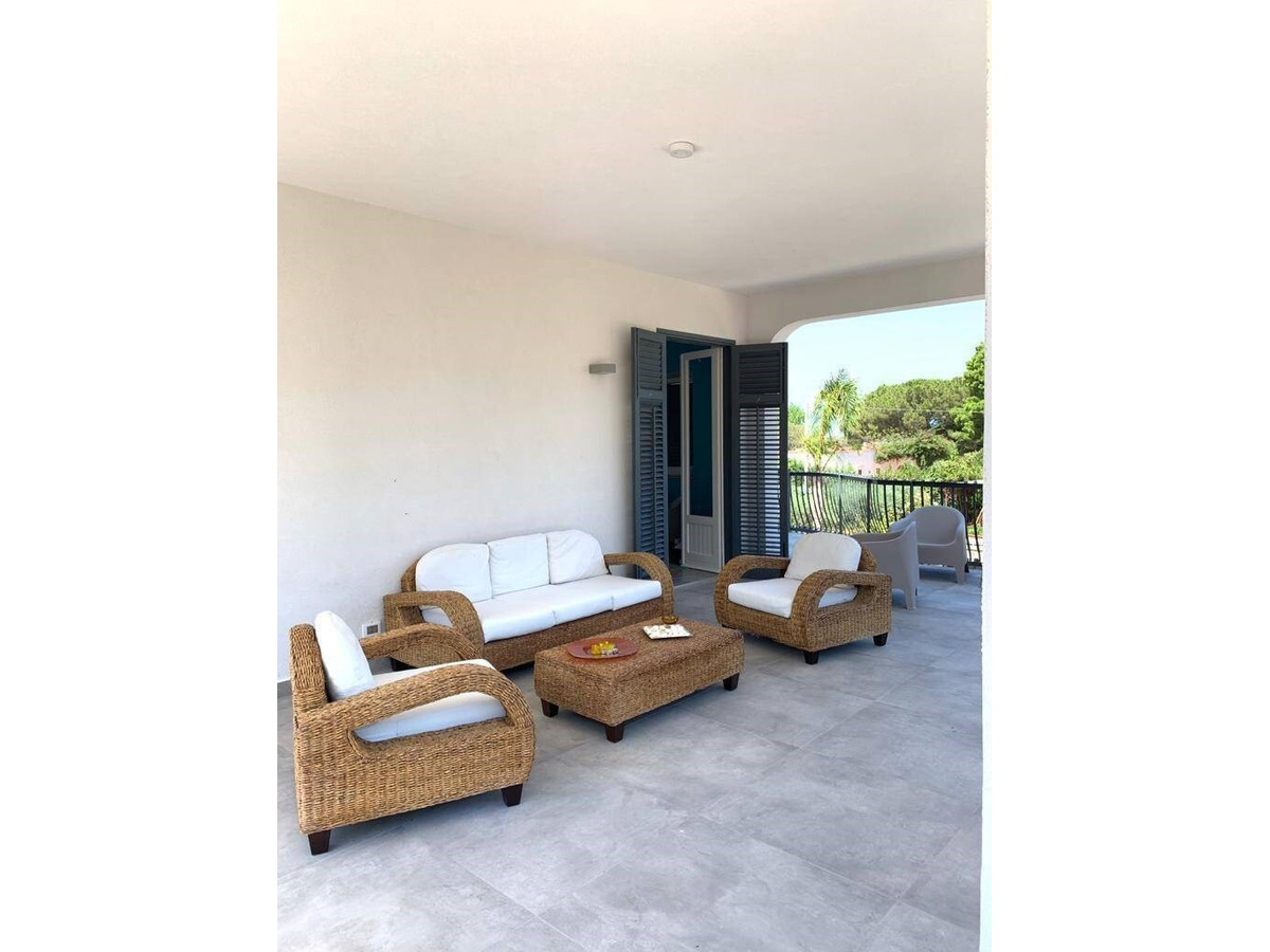 Wonderful Villa With Pool Castellammare del Golfo » Property Sales,Rent