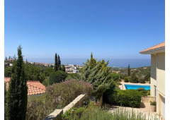 Detached house in Paphos