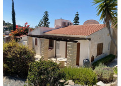 Detached house in Paphos