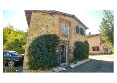 Rustic farmhouse for sale Tuscany