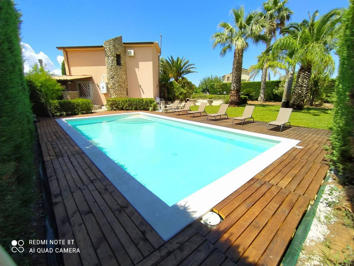 Splendid Villa with Pool and Garden Castellammare del Golfo » Property
