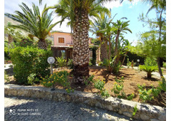 Splendid Villa with Pool and Garden