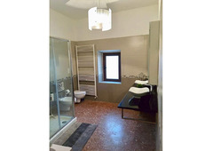 Historic Townhome in Piazza