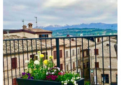 Historic Townhome in Piazza