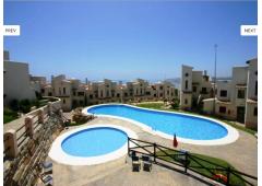 Apartment in Casares Bahia
