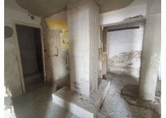 Two floors one 85,13 m2 and one of 138,01m2 infront of the sea