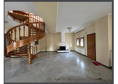 Luxurous Villa in Thessaloniki's suburbs