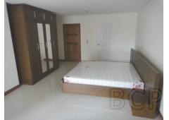 Baan Prompong: 3 BR + 4 Baths, 198 Sq.m, 6th fl for Rent