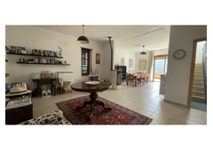 Independent townhouse with a panoramic terrace