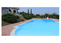 Beautiful villa with sea views, swimming pool, tennis court and 4000 m2 of park land