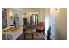 Beautiful villa with sea views, swimming pool, tennis court and 4000 m2 of park land
