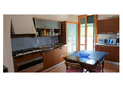 Beautiful villa with sea views, swimming pool, tennis court and 4000 m2 of park land