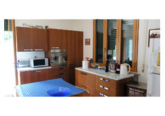 Beautiful villa with sea views, swimming pool, tennis court and 4000 m2 of park land