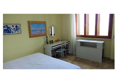 Beautiful villa with sea views, swimming pool, tennis court and 4000 m2 of park land