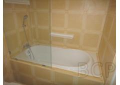 Baan Prompong: 3 BR + 4 Baths, 198 Sq.m, 6th fl for Rent