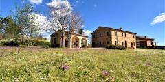 House ” Belvedere” with private land, partly buildable