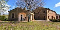House ” Belvedere” with private land, partly buildable