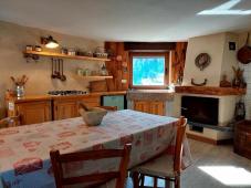 The house is located in the heart of the Ligurian Alps territory, in the locality of Valcona Sottana