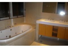 Athenee Residence: 3 BR + 3 Baths, 170 Sq.m, 8th fl for Rent