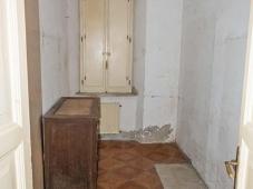 Fully furnished flat  2 km from the Rome-L’Aquila
