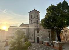 Two homes for the price of one for sale in Veroli, Lazio region.