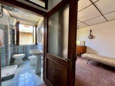 Charming Two-Level Apartment with Independent Entrance in the Historic Hamlet of the Castel San Nicc