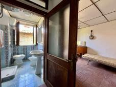 Charming Two-Level Apartment with Independent Entrance in the Historic Hamlet of the Castel San Nicc