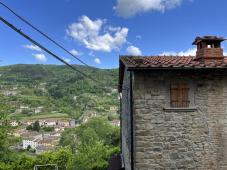Charming Two-Level Apartment with Independent Entrance in the Historic Hamlet of the Castel San Nicc