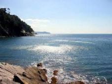 Detached villa on the most pristine cliff of the Tigullio Gulf, with private access to the sea