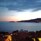 Three-room apartment with a breathtaking sea view of the Gulf of Tigullio