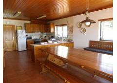 Recent 5 bedroom villa c, land of about 1.600m2 (approx. 0.39 acre).  Coimbrão. MR-1154