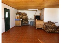 Recent 5 bedroom villa c, land of about 1.600m2 (approx. 0.39 acre).  Coimbrão. MR-1154