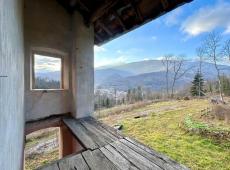 Farmhouse with land and private water source