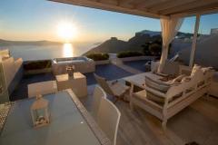 For sale luxury villa in Santorini