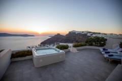 For sale luxury villa in Santorini