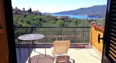 Penthouse with independent entrance, terrace on the floor and garden