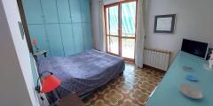 Penthouse with independent entrance, terrace on the floor and garden