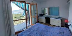 Penthouse with independent entrance, terrace on the floor and garden
